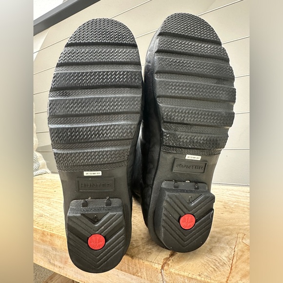 Rare HUNTER black textured tall rain boots winter snow vacation athleisure 9 - Picture 11 of 12